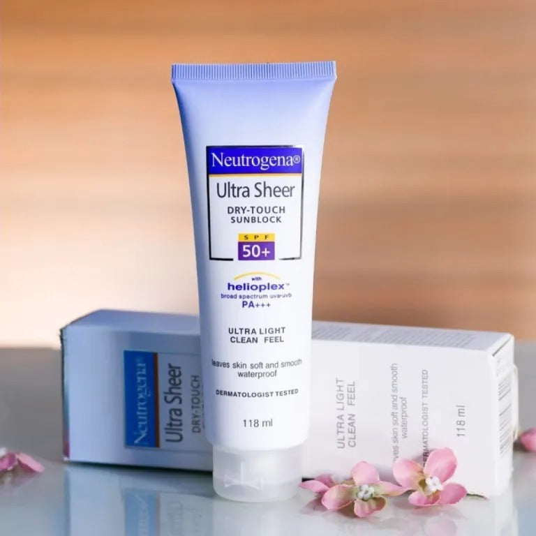 Neutrogena Ultra Sheer Sunblock Liquid SPF 50+ (118ml) – Lightweight Broad Spectrum UVA/UVB Non-Greasy Daily Facial Sunscreen | TRYNDZI