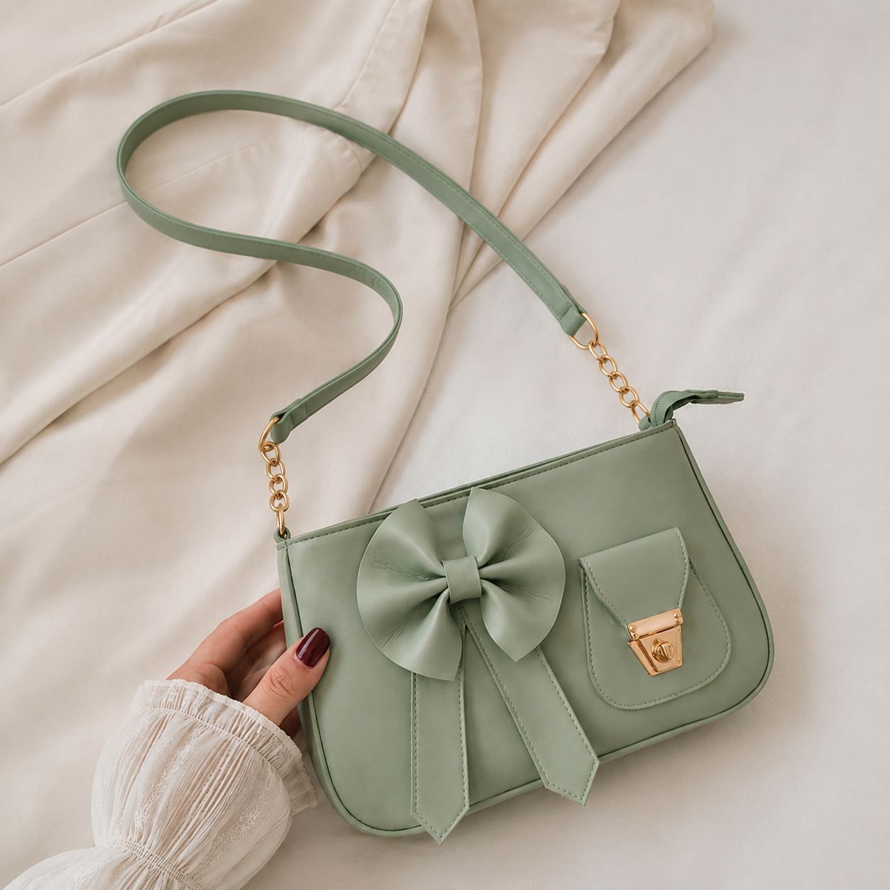 Bella Bow Shoulder Bag – Fashion Mini Handbag with Decorative Bow Design and Luxury Gold Hardware | TRYNDZI
